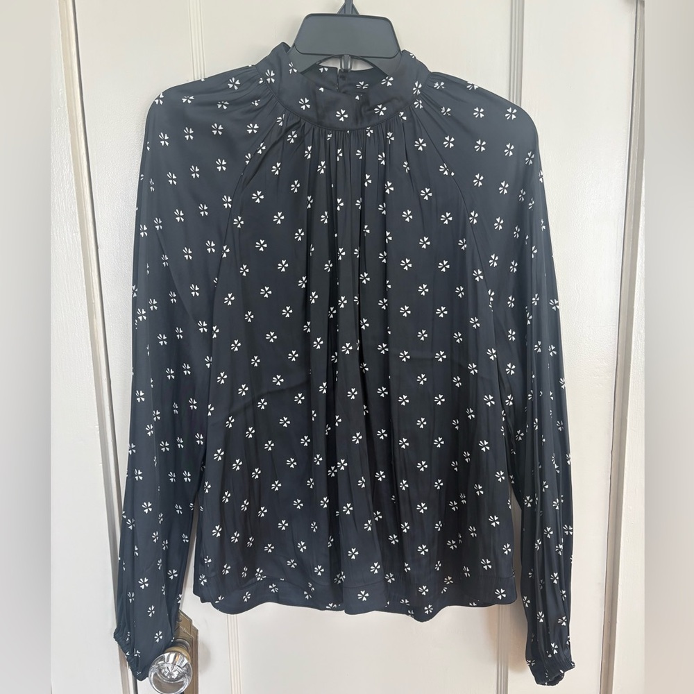 Gap Medium Satin Mockneck Top, Black White Floral, Like New